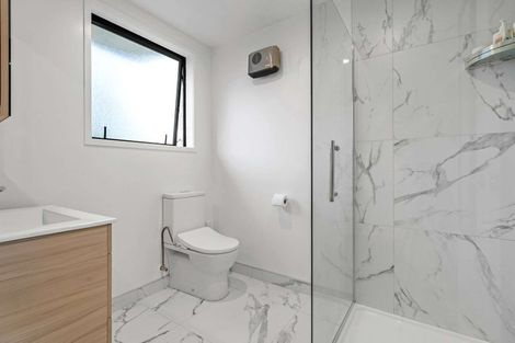 Photo of property in 6/137 View Road, Sunnyvale, Auckland, 0612