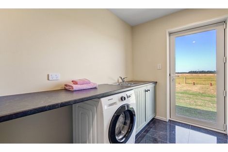 Photo of property in 382 Harmans Gorge Road, View Hill, Oxford, 7495