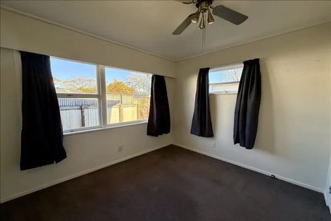 Photo of property in 19 Samuel Place, Queenwood, Hamilton, 3210
