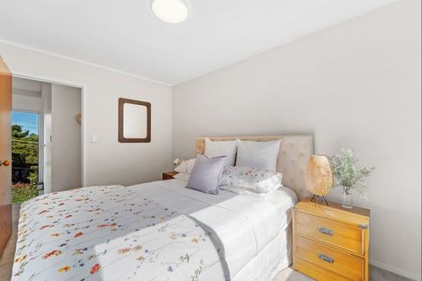 Photo of property in 34 Grand View Road, Leigh, 0985