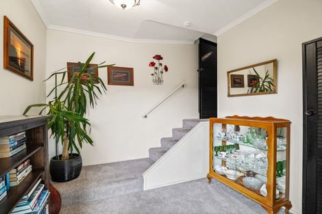 Photo of property in 62 Easther Crescent, Kew, Dunedin, 9012