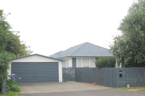 Photo of property in 42 Croziers Road, St Albans, Christchurch, 8052