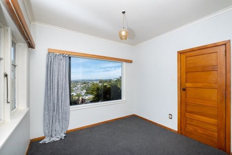 Photo of property in 18 Guys Hill Road, Hospital Hill, Napier, 4110