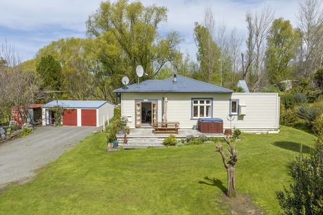 Photo of property in 1506 Waimarama Road, Waimarama, Havelock North, 4294