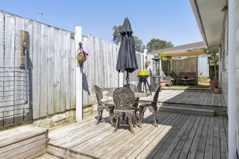 Photo of property in 3/11 Ridgemount Rise, Mangere Bridge, Auckland, 2022