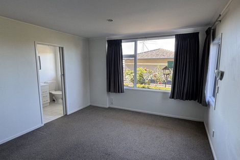 Photo of property in 2/5 Moorgreen Heights, Torbay, Auckland, 0630