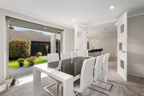 Photo of property in 1 Tanu Place, Parklands, Christchurch, 8083