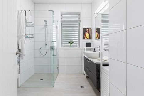 Photo of property in 52 Landmark Terrace, Orewa, 0931