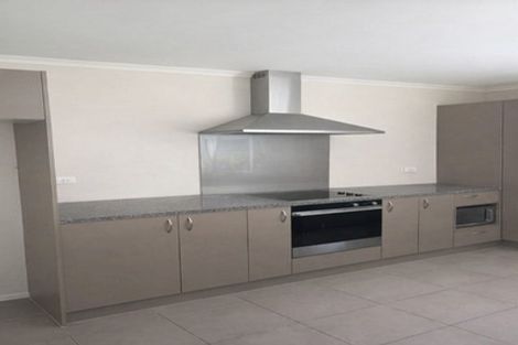 Photo of property in 19 Akeake Lane, Manurewa, Auckland, 2102