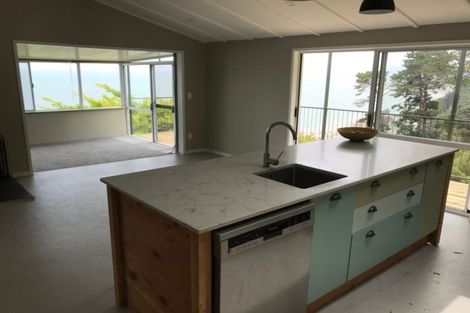 Photo of property in 37 Adams Road, Thornton Bay, Thames, 3575