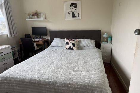 Photo of property in 11a Philson Terrace, Browns Bay, Auckland, 0630