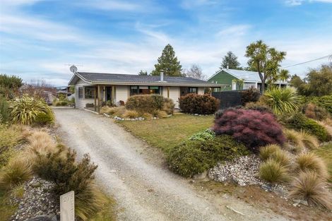 Photo of property in 275 Lakeview Terrace, Lake Hawea, Wanaka, 9382