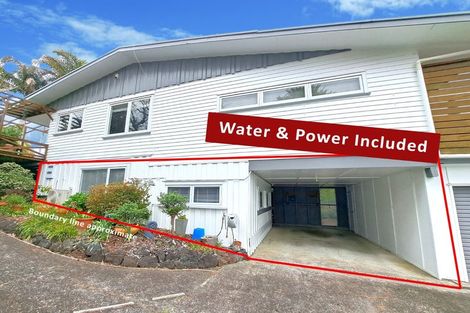 Photo of property in 11a Roberts Road, Matakatia, Whangaparaoa, 0930
