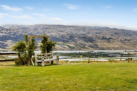 Photo of property in 11 Macmillan Lane, Mount Pisa, Cromwell, 9383