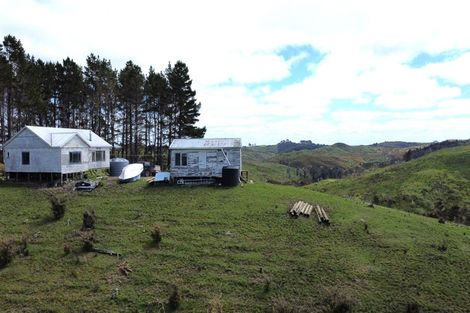 Photo of property in 623 Bickerstaffe Road, Maungaturoto, 0587