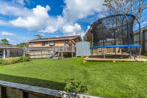 Photo of property in 50 Athena Drive, Totara Vale, Auckland, 0629