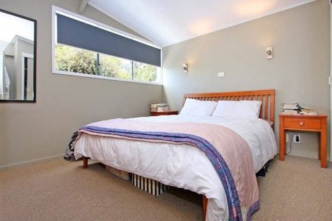 Photo of property in 9 Trelawn Place, Cockle Bay, Auckland, 2014