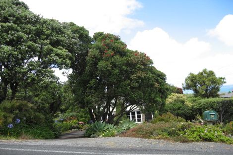 Photo of property in 93 Waitea Road, Muriwai, Waimauku, 0881