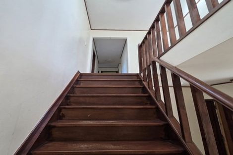 Photo of property in 13 Charles Dickens Drive, Mellons Bay, Auckland, 2014