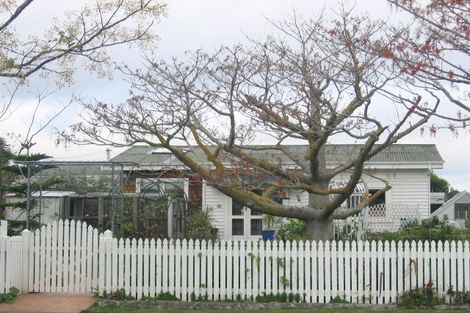 Photo of property in 19 Lannie Place, Greenmeadows, Napier, 4112