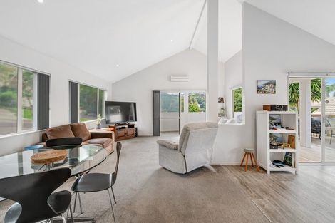 Photo of property in 11 Kestrel Heights, Arkles Bay, Whangaparaoa, 0932