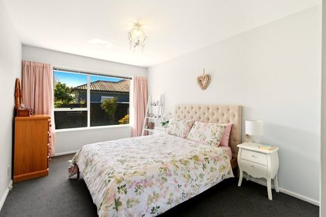 Photo of property in 6 Kennedys Bush Road, Halswell, Christchurch, 8025