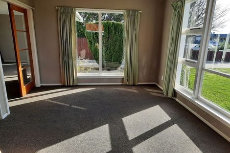 Photo of property in 147 Yaldhurst Road, Sockburn, Christchurch, 8042