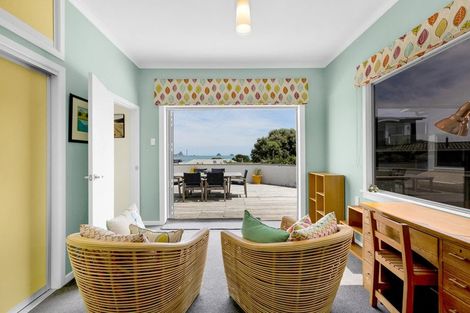 Photo of property in 29c Hamblyn Street, Strandon, New Plymouth, 4312