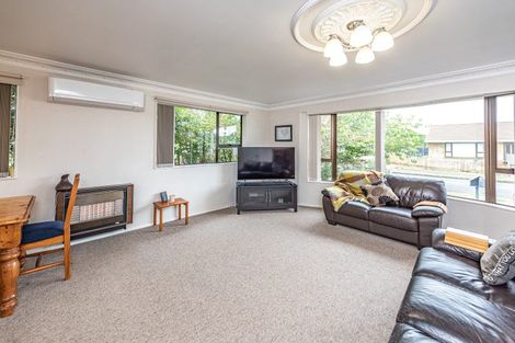 Photo of property in 2 Hampton Place, Springvale, Whanganui, 4501