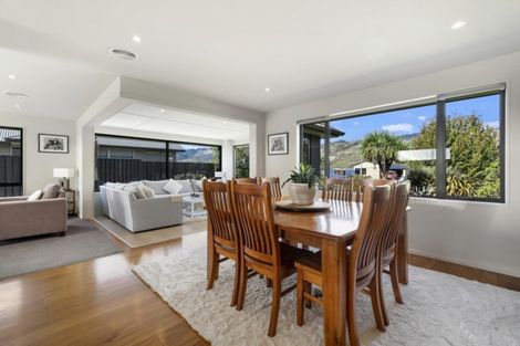 Photo of property in 21 De Bettencor Place, Mount Pisa, Cromwell, 9383