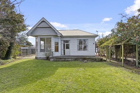 Photo of property in 211 Westminster Street, Mairehau, Christchurch, 8013