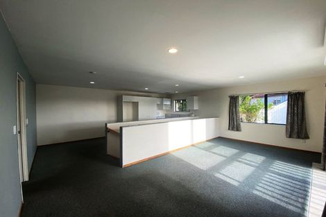 Photo of property in 14 Jean Place, Stanmore Bay, Whangaparaoa, 0932