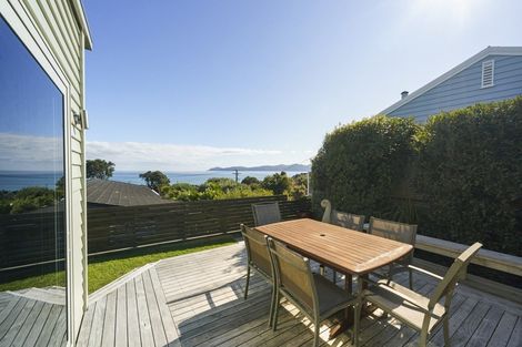 Photo of property in 7 Forest Lane, Raumati South, Paraparaumu, 5032