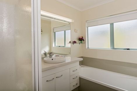 Photo of property in 37 Aaron Place, Brookfield, Tauranga, 3110