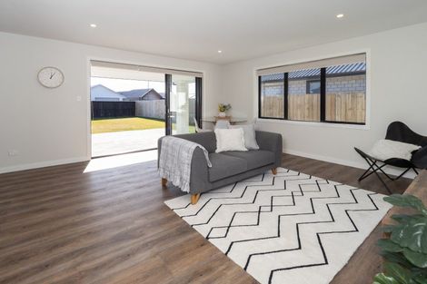 Photo of property in 5 Jag Way, Tinwald, Ashburton, 7700