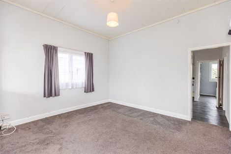 Photo of property in 11 Matai Street, Castlecliff, Whanganui, 4501