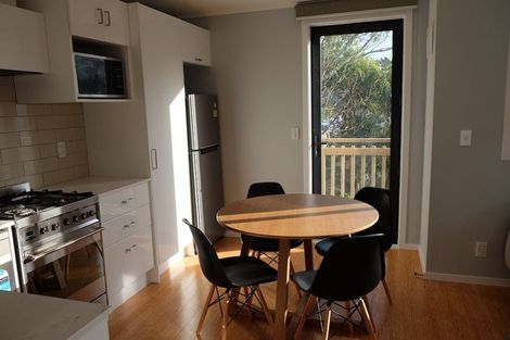 Photo of property in 132 Wadestown Road, Wadestown, Wellington, 6012