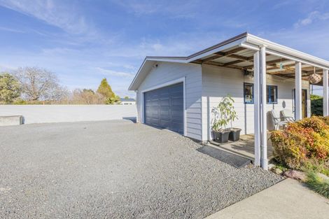Photo of property in 20 Bennett Street, Waipawa, 4210