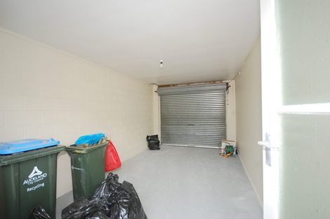 Photo of property in 2/35 Fairlands Avenue, Waterview, Auckland, 1026