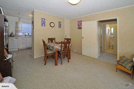 Photo of property in 2/12 Waimai Avenue, Weymouth, Auckland, 2103
