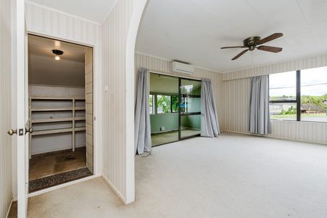 Photo of property in 16 Cowley Drive, Temple View, Hamilton, 3218