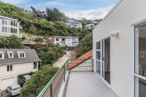 Photo of property in 41a Onslow Road, Khandallah, Wellington, 6035