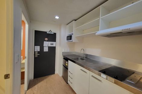 Photo of property in Empire Apartments, 1325/21 Whitaker Place, Grafton, Auckland, 1010