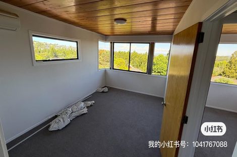 Photo of property in 115 Chelsea View Drive, Chatswood, Auckland, 0626