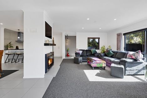 Photo of property in 13b Miro Street, Inglewood, 4330