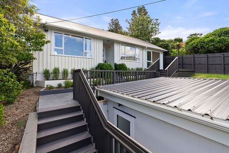 Photo of property in 3 Makara Road, Karori, Wellington, 6012