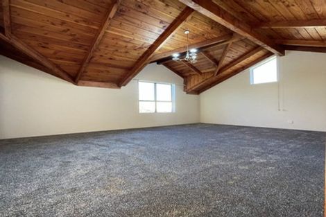 Photo of property in 2 Deodar Place, Totara Heights, Auckland, 2105