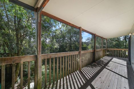 Photo of property in 18 Pinotage Place, Huapai, Kumeu, 0810