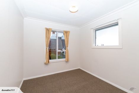 Photo of property in 20 Asquith Street, Caversham, Dunedin, 9012