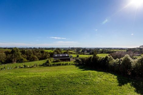Photo of property in 590c Frankley Road, Hurworth, New Plymouth, 4371
